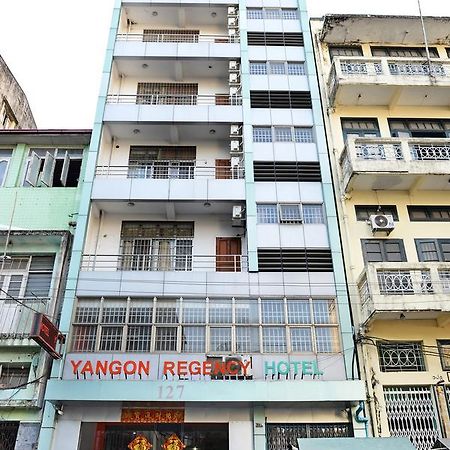 Yangon Regency Hotel Exterior photo